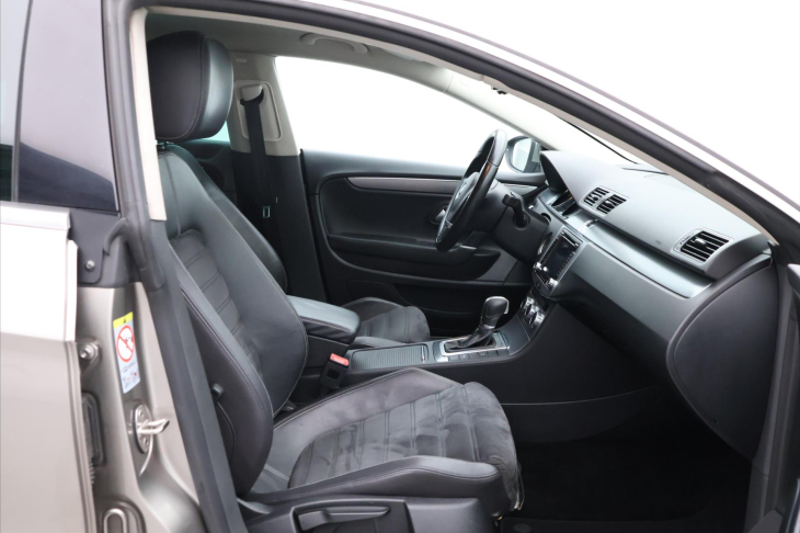 Volkswagen CC 2.0 TDI 103kW DSG Xenon CZ