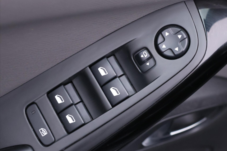 Citroën Grand C4 SpaceTourer 1,2 PT 96kW Navi 7-Míst Serv.k.