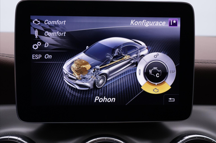 Mercedes-Benz CLA 2,0 45 AMG 280kW 4Matic