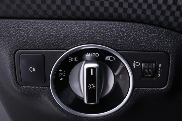 Mercedes-Benz Třídy A 1,5 180d 80kW Automat DPH