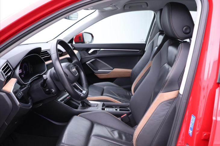 Audi Q3 2,0 TDI 110kW Advanced CZ DPH