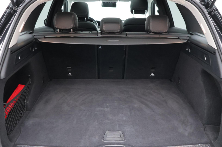 Mercedes-Benz GLC 2,0 200 4Matic DPH CZ 1.Maj.