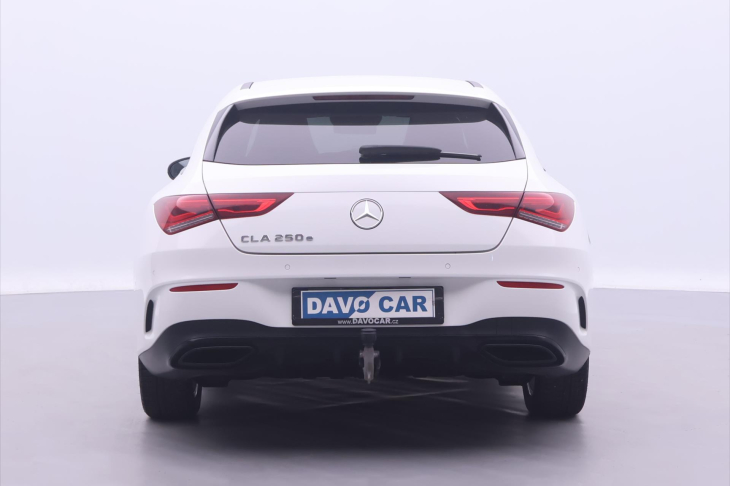 Mercedes-Benz CLA 1,3 250 118kW 250 E-Hybrid AMG