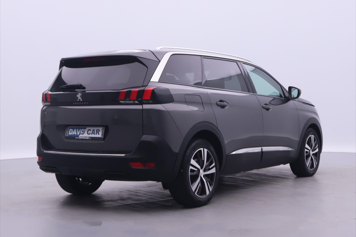 Peugeot 5008 1,6 HDI 88kW Active 7-Míst LED