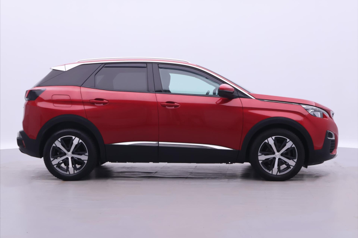 Peugeot 3008 1,2 PureTech 96KW CZ ALLURE
