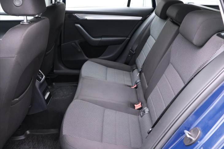 Škoda Octavia 1,6 TDI 77kW Klima. Serv.Kn.CZ