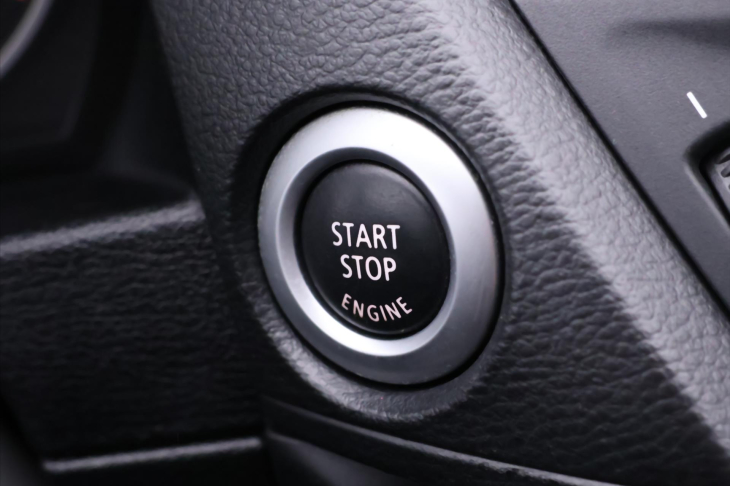 BMW X1 2,0 20d 105kW CZ sDrive