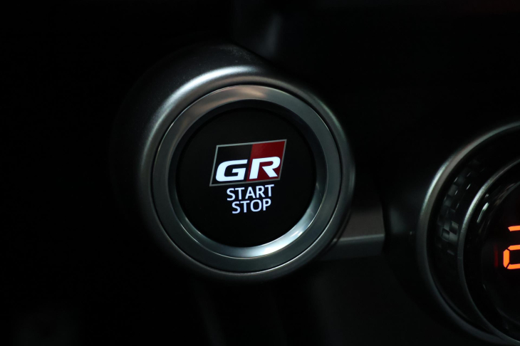 Toyota GR86 2,4 Boxer 172kW Executive DPH