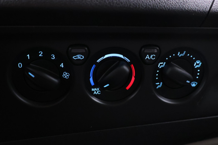 Ford Tourneo Custom 2,0 EcoBlue 125kW 9-Míst CZ