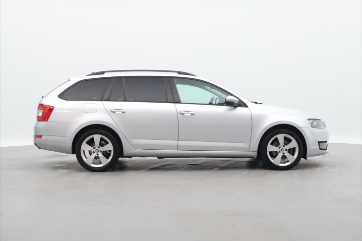 Škoda Octavia 2,0 TDI 110kW Style CZ