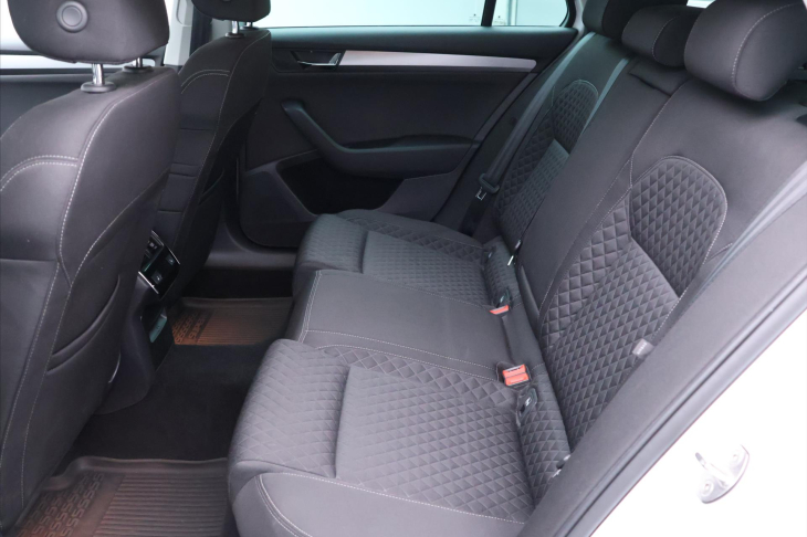 Škoda Superb 2,0 TDI 140 4x4 DSG Style