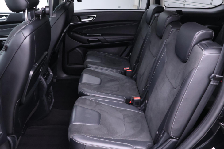 Ford Galaxy 2,0 TDCI 140kW Titanium 7-Míst