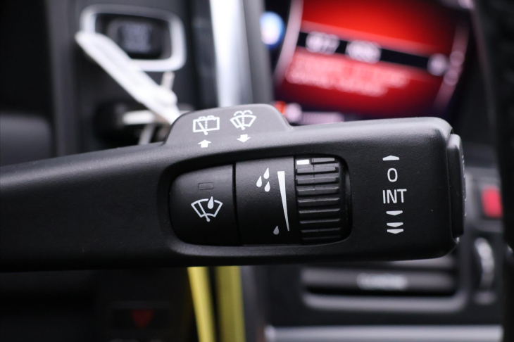 Volvo XC60 2,4 D5 162kW Aut. AWD Momentum