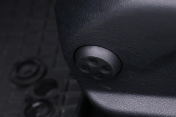 Mercedes-Benz Třídy C 2,1 200 D 100kW Automat Klima