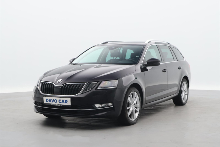Škoda Octavia 1,6 TDI DSG Style+ LED Kůže