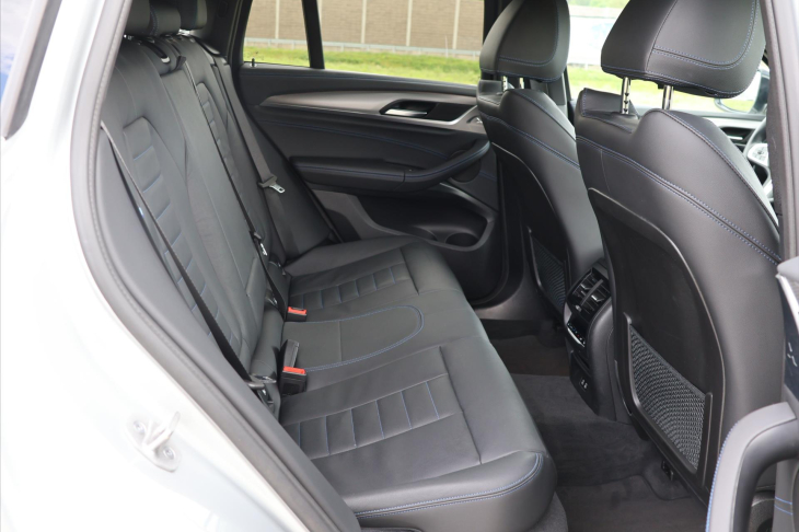 BMW X4 2,0 xD M-Paket CZ DPH Záruka