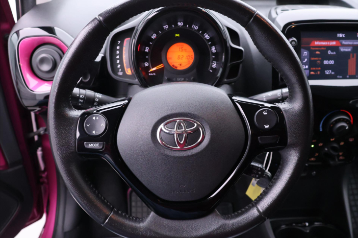 Toyota Aygo 1,0 VVT-i 53kW Selection x-cite CZ