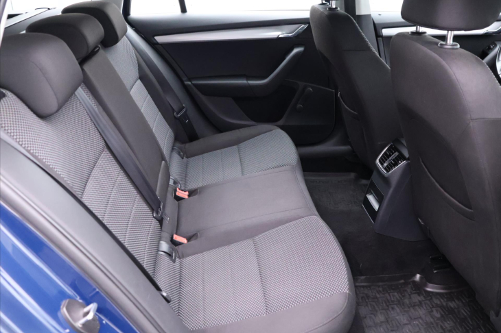 Škoda Octavia 1,6 TDI 77kW Klima. Serv.Kn.CZ