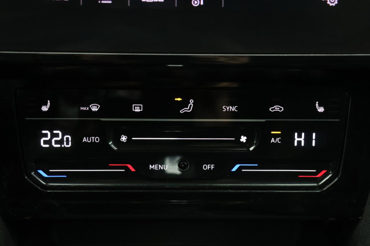 Volkswagen Passat 2,0 TDI 110kW DSG Elegance DPH