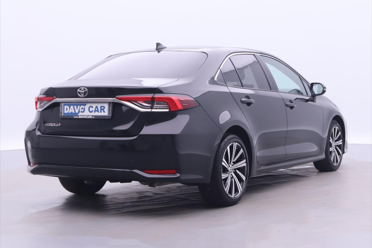 Toyota Corolla 1,5 VVT-i Aut. Comfort CZ DPH