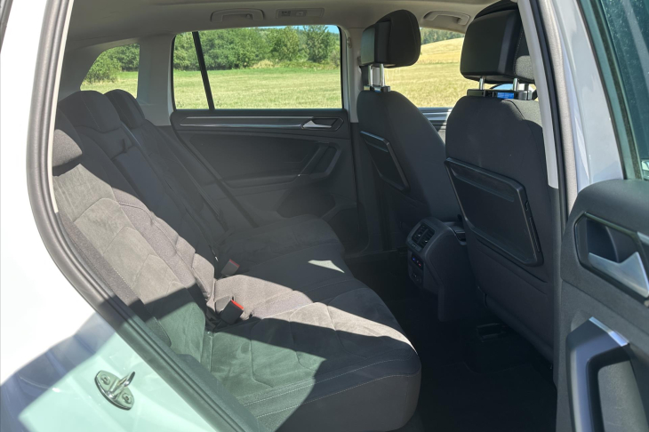 Volkswagen Tiguan 1,4 TSI DSG R-line matrix virtual