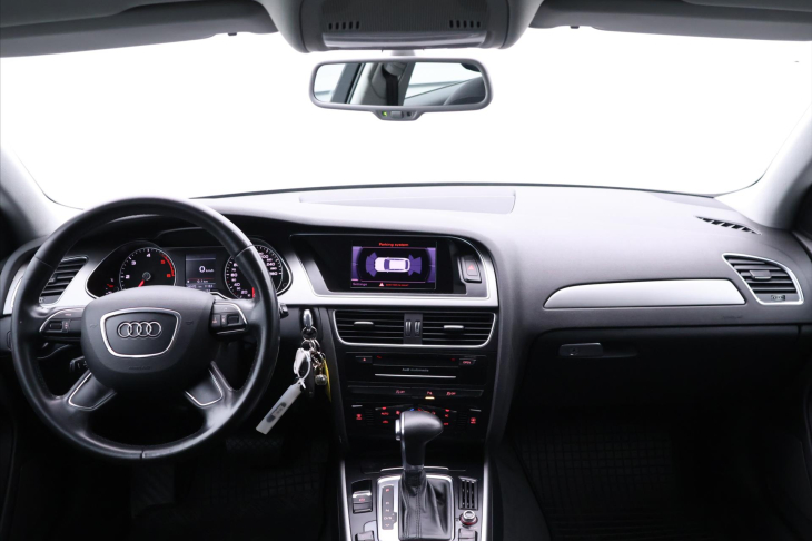 Audi A4 2,0 TDI 105kW Aut. CZ Klima