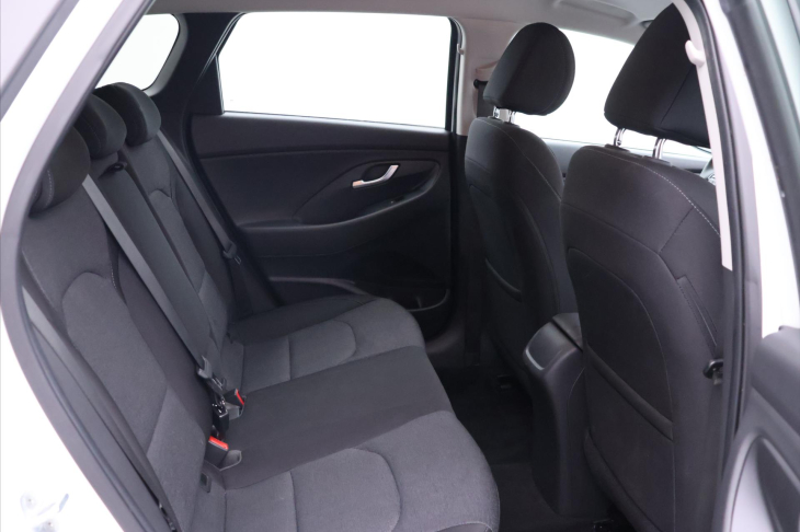 Hyundai i30 1,0 T-GDI 88kW Smart CZ DPH