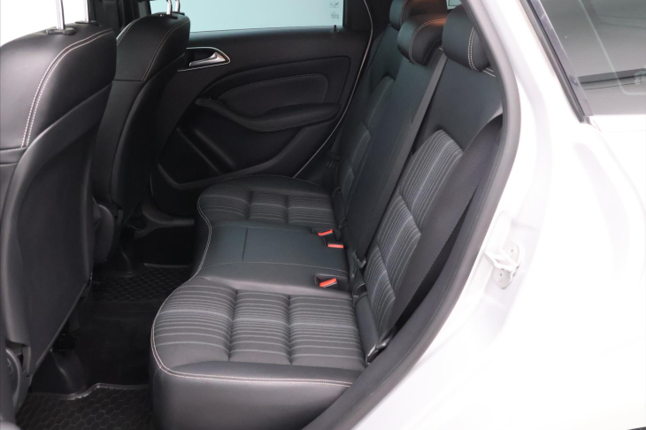 Mercedes-Benz Třídy B 1,8 180 CDI Klimatizace CZ