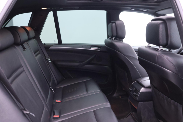 BMW X5 3,0 M50d 280kW Panorama