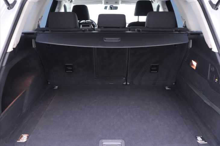 Volkswagen Touareg 3,0 TDI 193kW 4x4  Tažné CZ