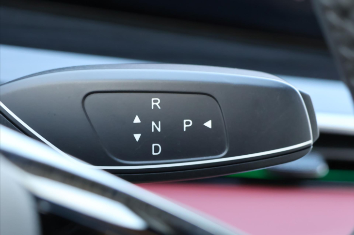 Omoda 9 1.5 Hybrid 395KW CZ 7 let záruka