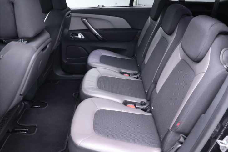 Citroën Grand C4 Picasso 1,2 PT 96kW Shine 7-Míst 1.Maj