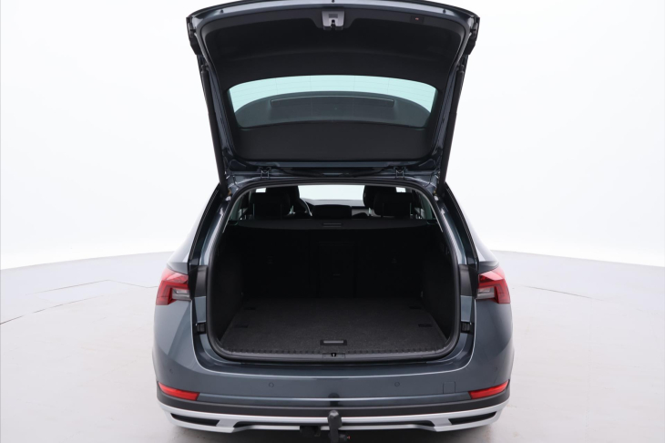 Škoda Octavia 2.0 TDI DSG 4x4 Scout 1Maj DPH