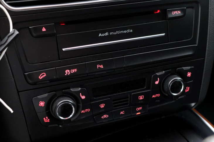 Audi Q5 2.0 TFSI 132kW Quattro ACC Xenon