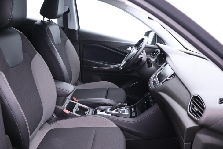 Opel Grandland X 1,6 TURBO PHEV 4x4 Innovation