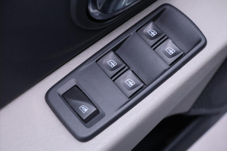 Dacia Lodgy 1,2 TCE Blackline Navi Kůže TZ