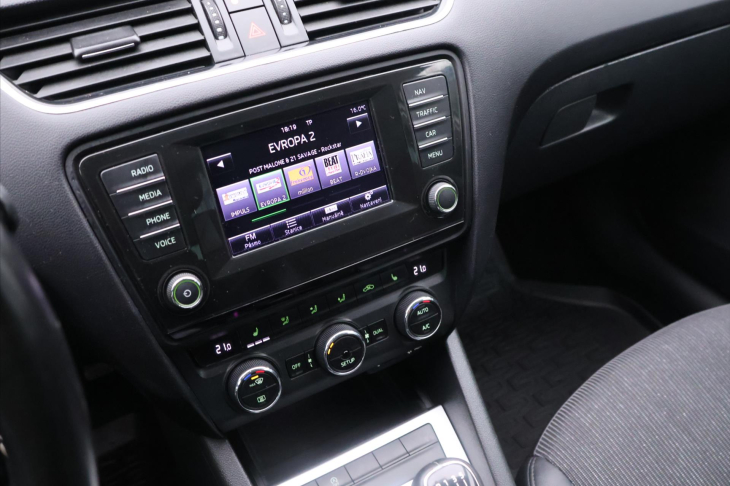 Škoda Octavia 1,6 TDI 77kW Kůže Elegance+
