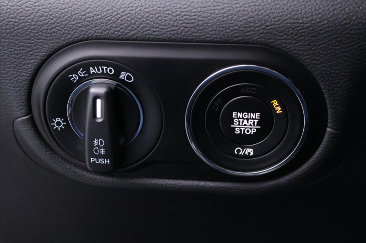 Maserati Levante 3,0 V6 257kW Aut 4x4 tažné