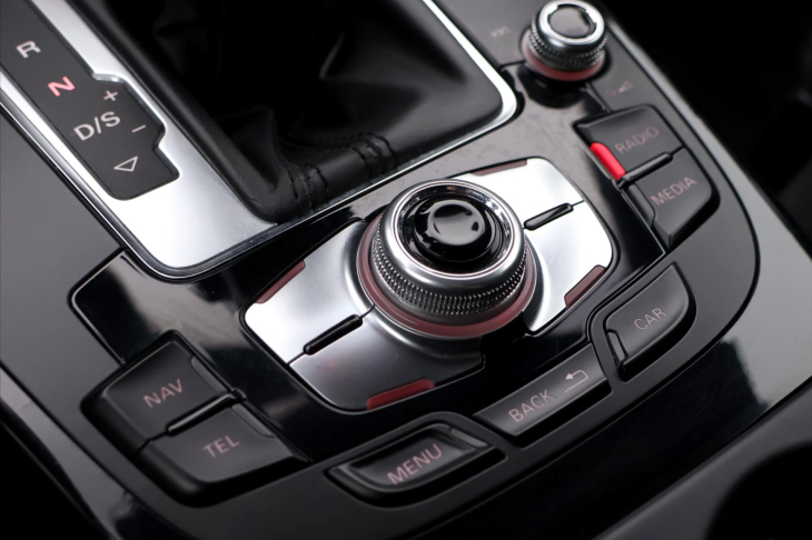 Audi A5 2,0 TFSI 169kW S-Line Xenon