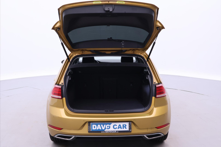 Volkswagen Golf 1,4 TSI 92kW CZ Highline LED