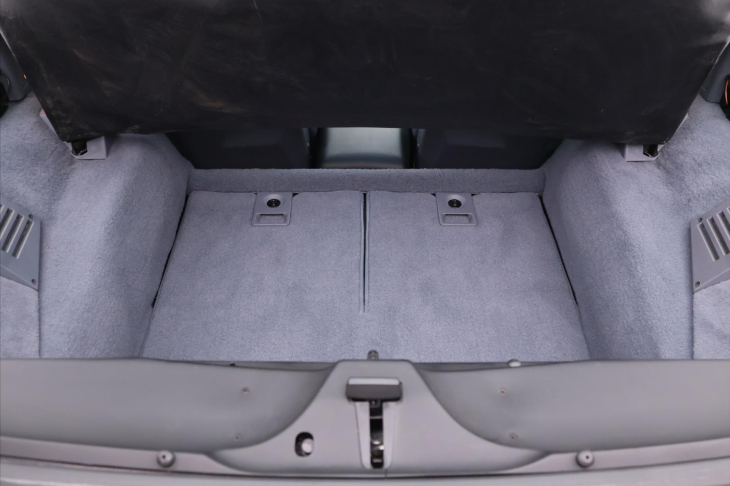 Chevrolet Corvette 5,7 TPI V8 208 kW DPH