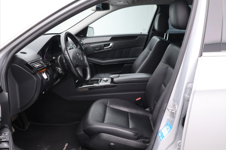 Mercedes-Benz Třídy E 3,0 350CDI 170kW CZ Avantgarde