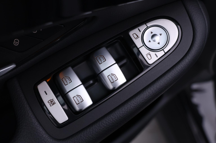 Mercedes-Benz GLC 2,0 300d 180kW 4Matic AMG DPH