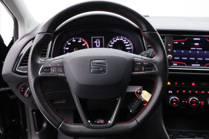 Seat Leon 1,4 TSI FR LED Kůže CZ