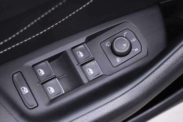 Volkswagen Arteon 2,0 TSI 200kW 4MOT R-Line DSG CZ DPH