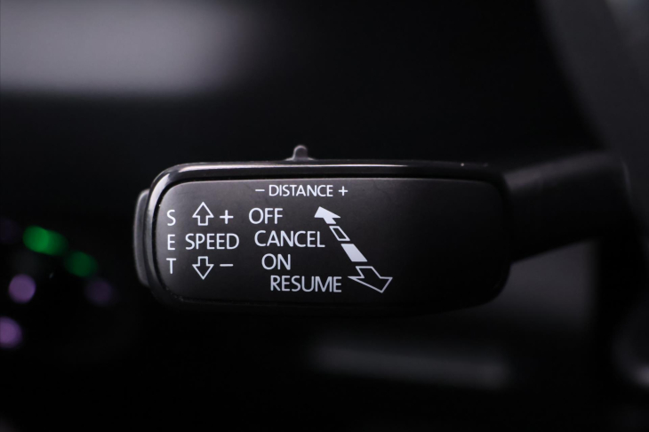 Škoda Karoq 2,0 TDI DSG Ambition DPH