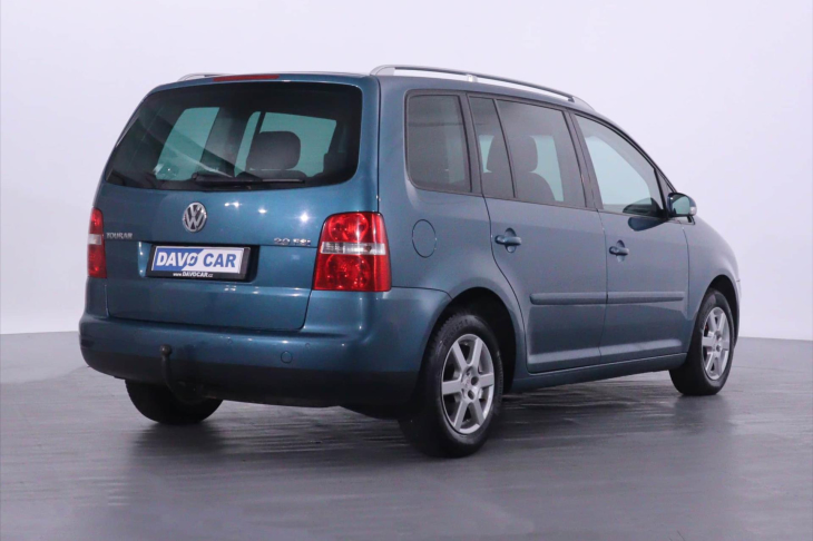 Volkswagen Touran 2,0 FSI Highline Aut.klima