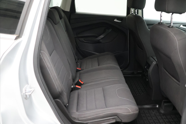 Ford Kuga 2,0 TDCI 103KW Aut.klima