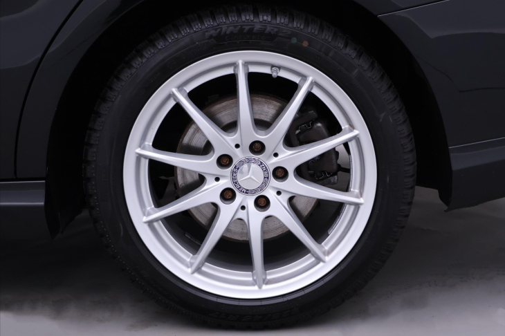 Mercedes-Benz CLA 2,0 250 155kW 4Matic Xenon