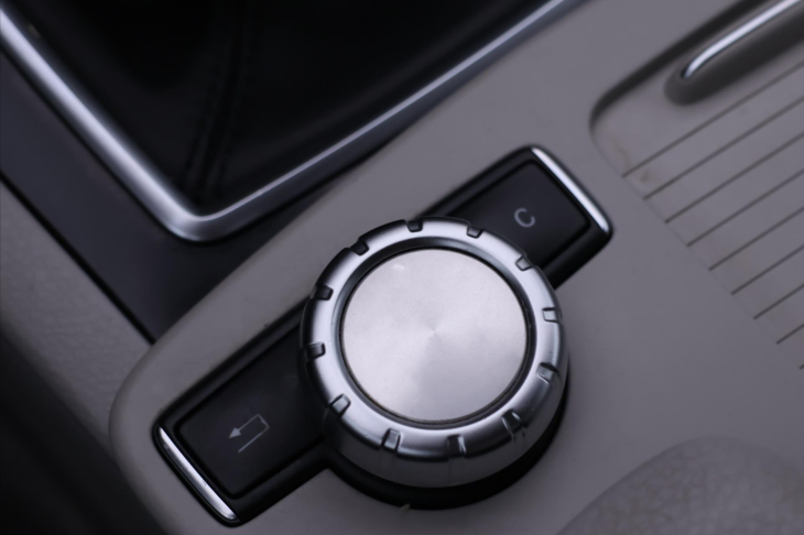 Mercedes-Benz Třídy C 2,1 180CDI Avantgarde Navi